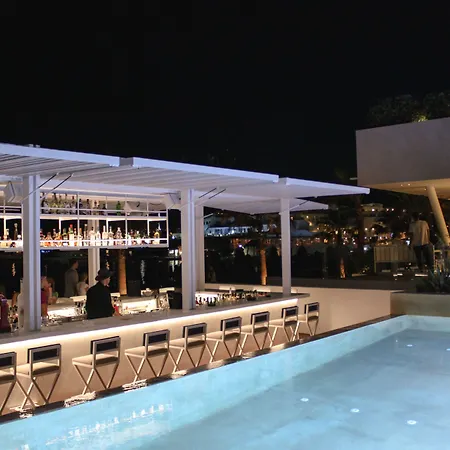 호텔 Mykonos Dove Beachfront Platys Gialos (Mykonos)