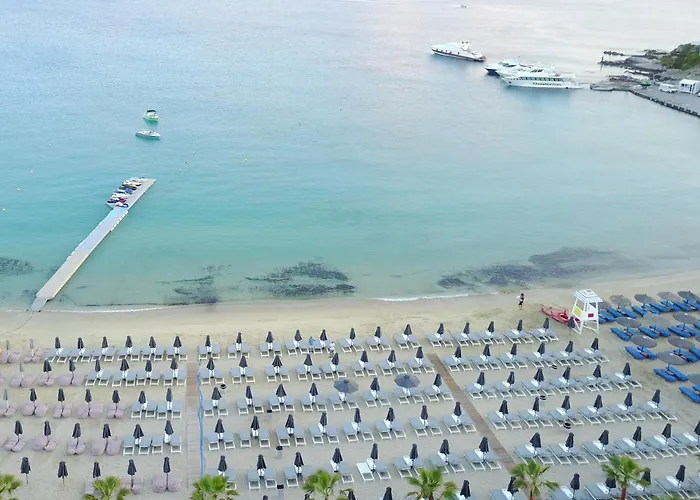 Mykonos Dove Beachfront 호텔 5*