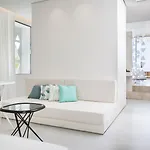 Mykonos Dove Beachfront 5*