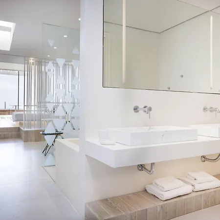 Mykonos Dove Beachfront 5* Platis Yialos