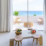 Hotel Mykonos Dove Beachfront