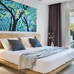 Hotel Mykonos Dove Beachfront