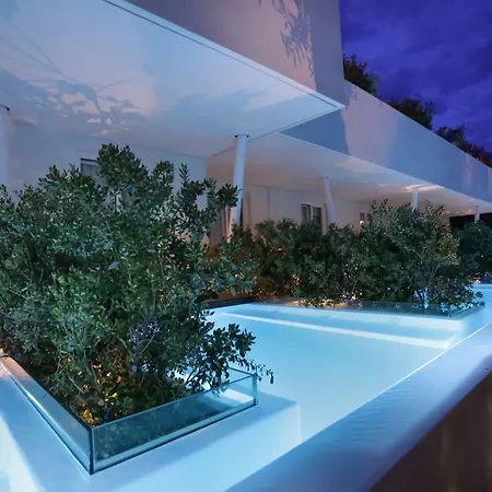 Mykonos Dove Beachfront Отель Платис Ялос