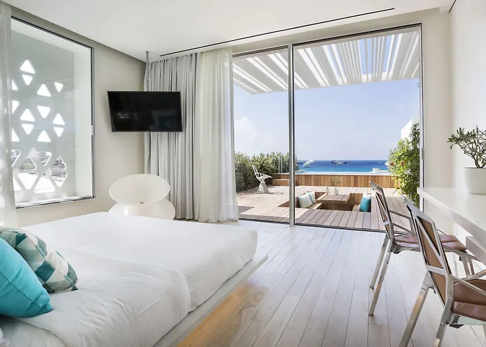 Mykonos Dove Beachfront ホテル