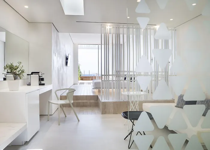 ホテル Mykonos Dove Beachfront 5*