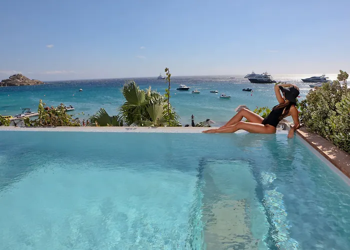 Mykonos Dove Beachfront 5* プラティス・ヤロス