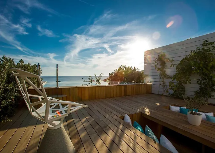 Mykonos Dove Beachfront ホテル